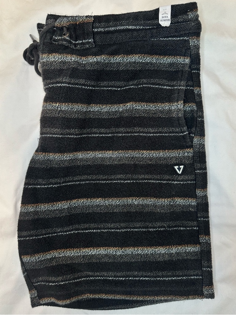 VISSLA Sofa Surfer Shorts Mens Medium Striped Elastic Waist Surf Lounge 7”